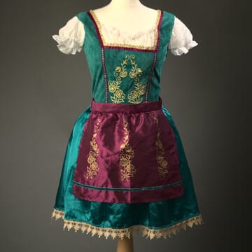 Bavarian Villager - Green and Purple